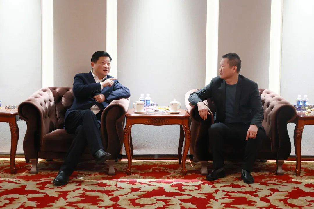 新春第一访！付旭明走访慰问必发智能