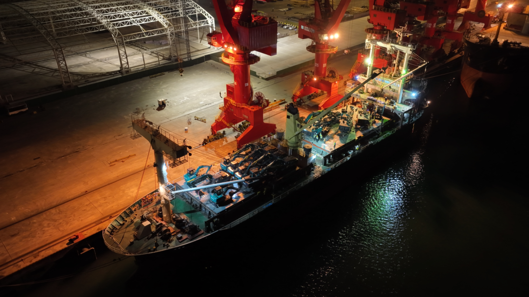 亿元装备“包船”出海！必发智能国际市场迎来开门红