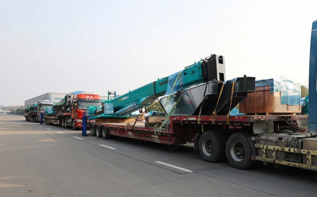 喜迎龙仰面！必发智能大吨位PDP工法引孔式静力压桩机出征哥伦比亚