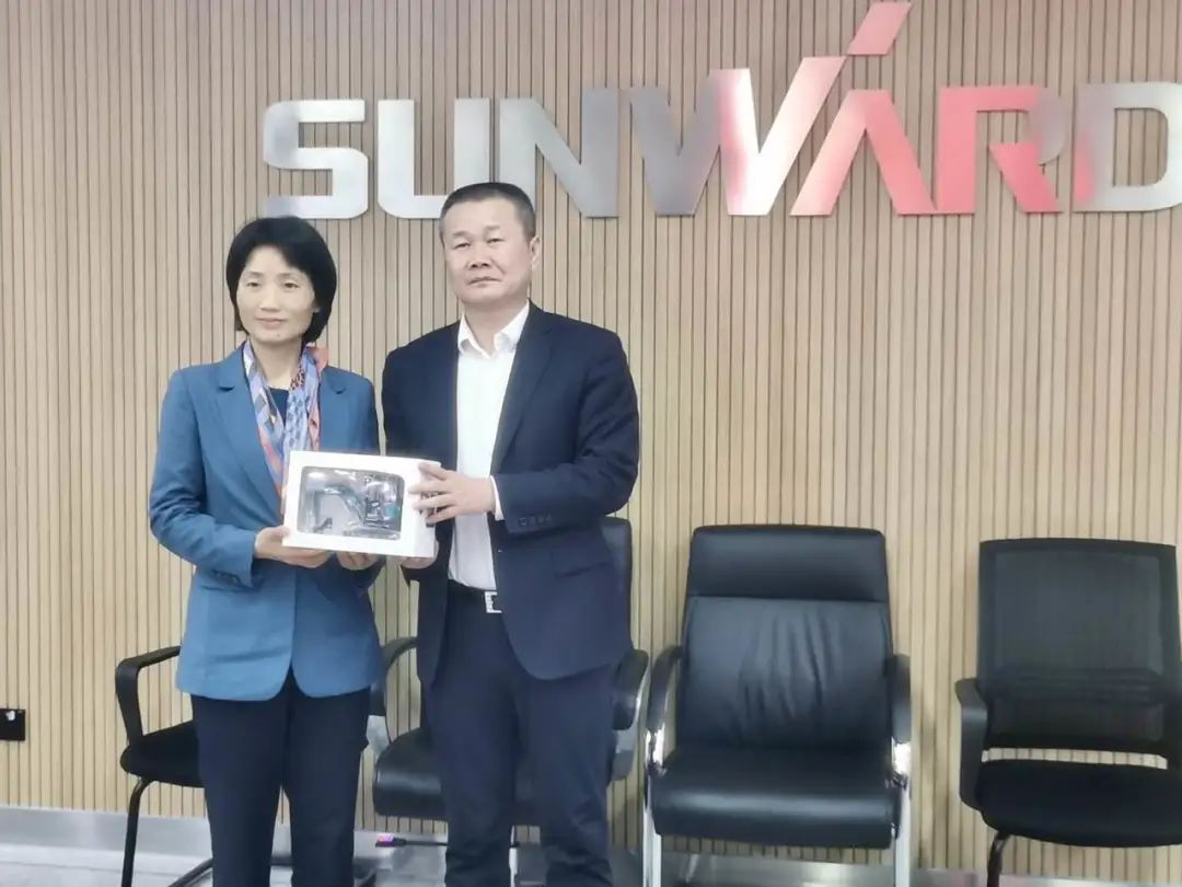 湖南省贸促会考察调研必发智能