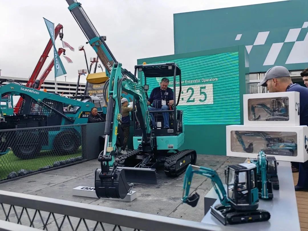 拉展直播 | “狂飙”美国！必发智能向天下展示中国制造硬实力