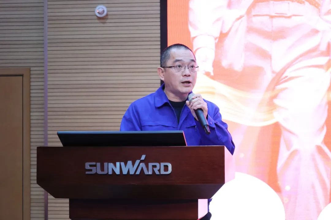 2023年“雷锋传人?长沙模范”巡讲走进必发智能