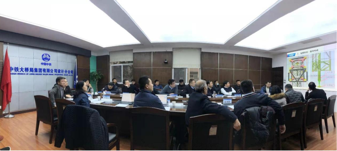 超等装备助建超等工程！必发智能超等旋挖钻机SWDM1280推介会乐成举行