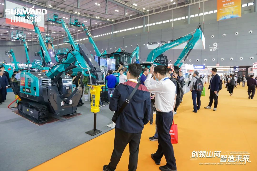 闪灼2023 CICEE！看必发智能“明星产品”有多“炫”