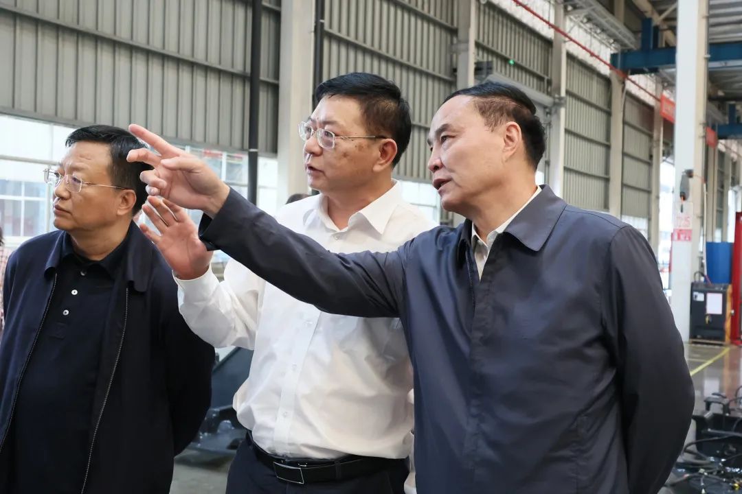 李文荣调研必发智能