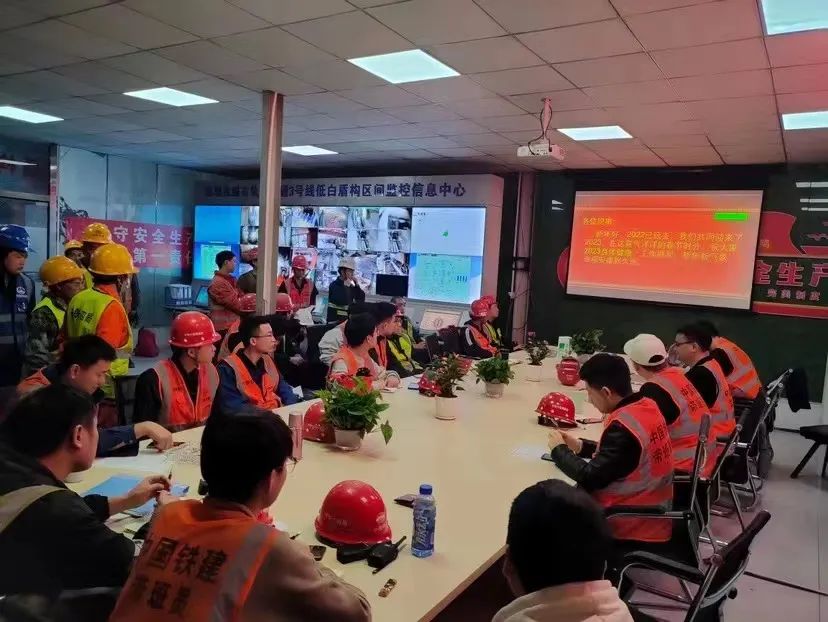 最新希望！中铁必发深圳地铁3号线低-白盾构区间左线顺遂意会