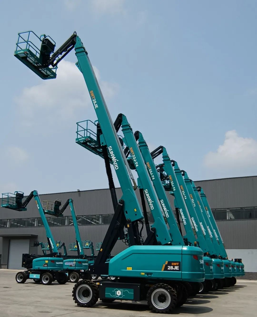 新能源家族再添“新丁”！必发智能三款电动臂式高空作业平台齐下线