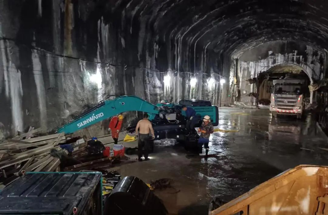 必发智能售后效劳：全力以赴，，，，，，，付与机械生命与活力