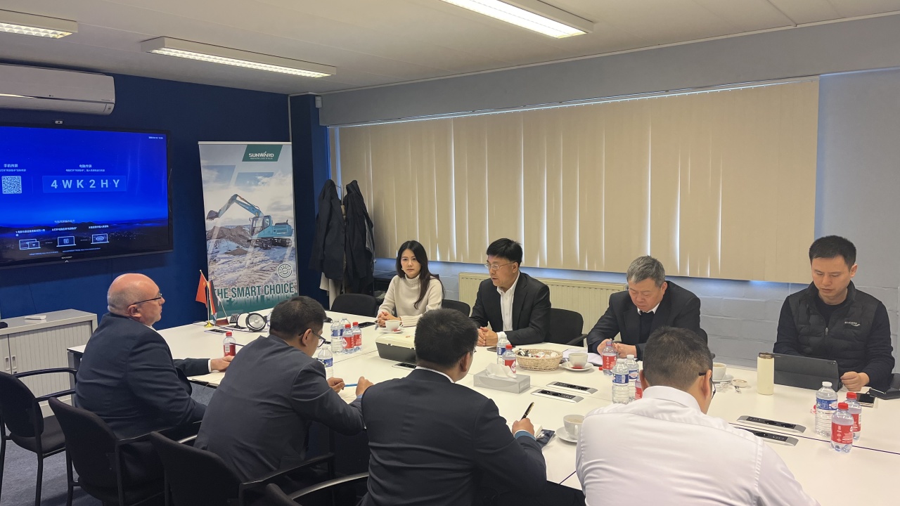 广州工控党委书记、董事长景广军率队赴必发智能欧洲子公司考察