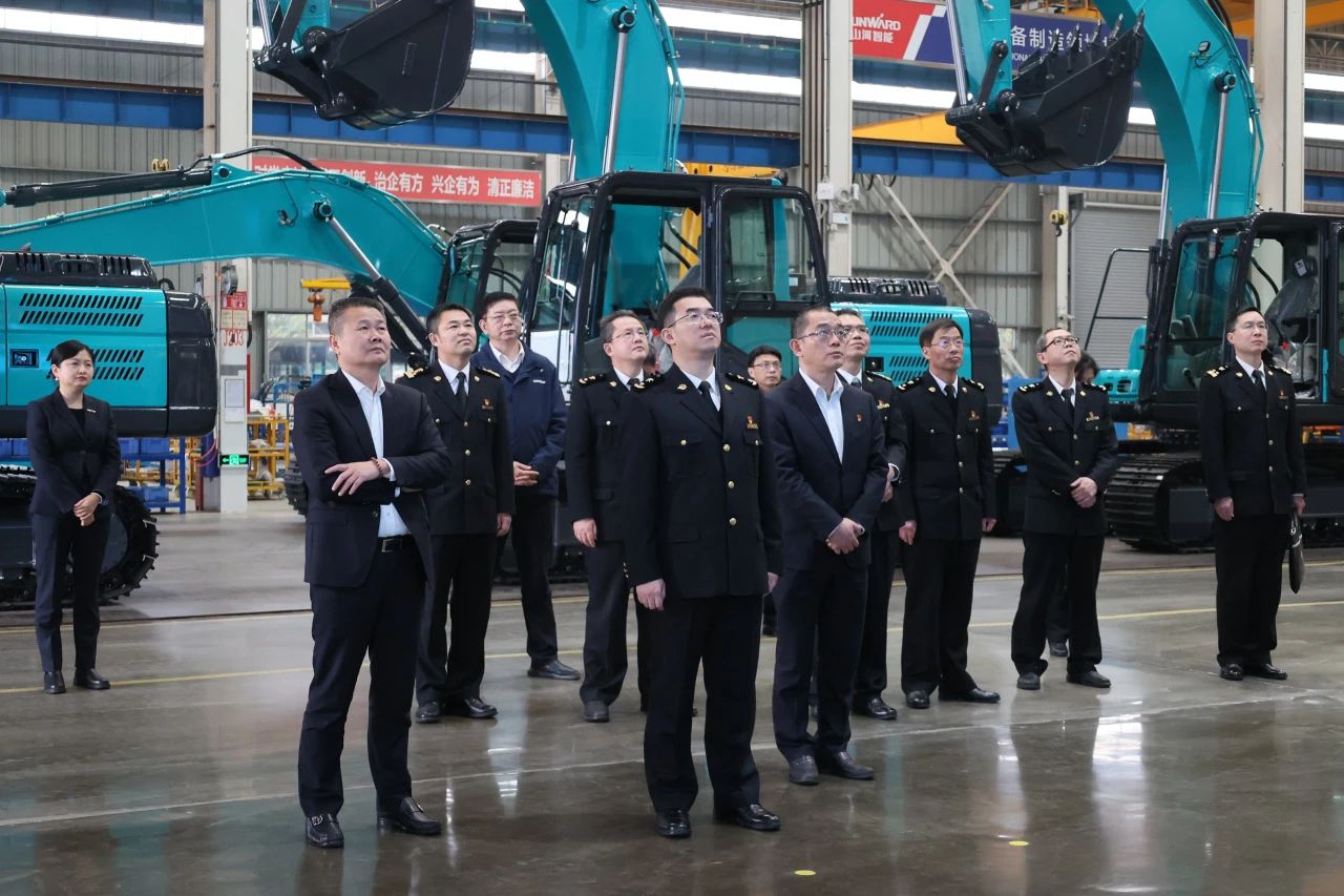 长沙海关党委书记、关长沈大为调研必发智能