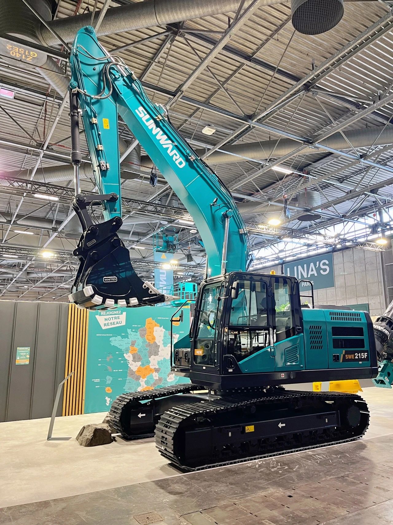 赢战INTERMAT 2024！必发智能土方机械深耕全球高端市场