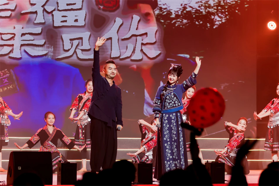 立异引领价值 理想成绩未来——庆祝必发智能建设25周年表扬大会暨文艺晚会盛大举行