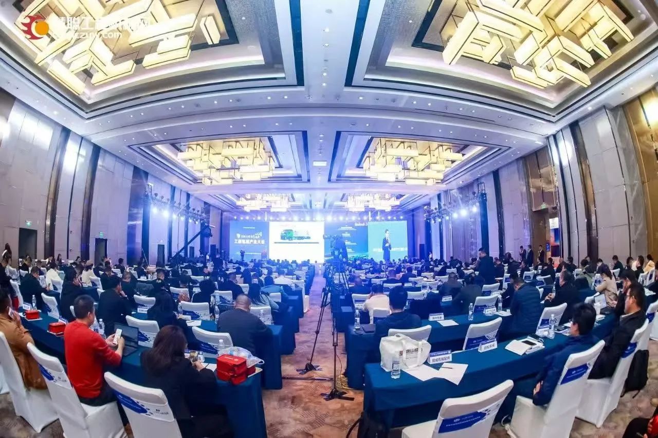 点赞！必发智能立异装备荣登CMIIC2024明星产品榜单