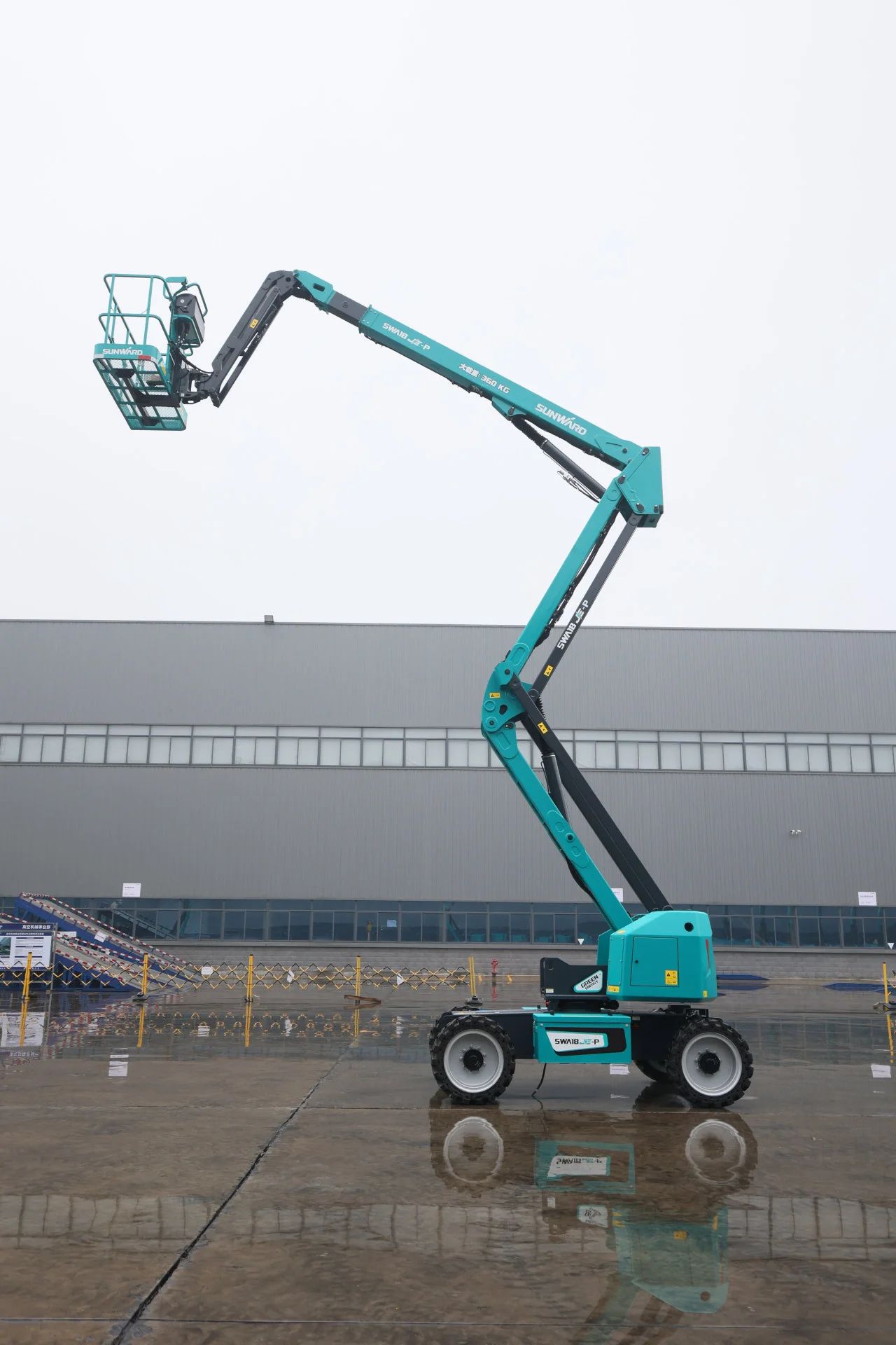 点赞！必发智能立异装备荣登CMIIC2024明星产品榜单