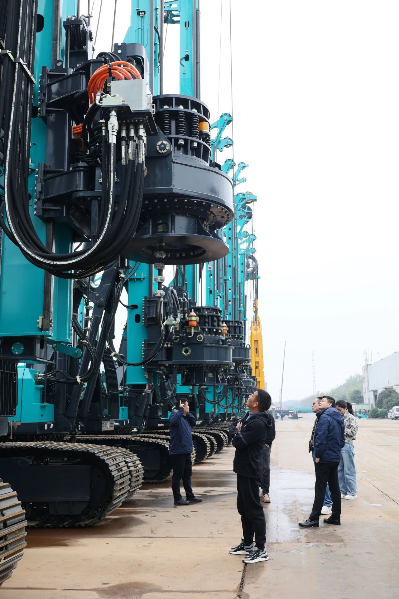 必发智能举行“植桩一体机”工程应用专题交流会，，，共绘行业生长蓝图