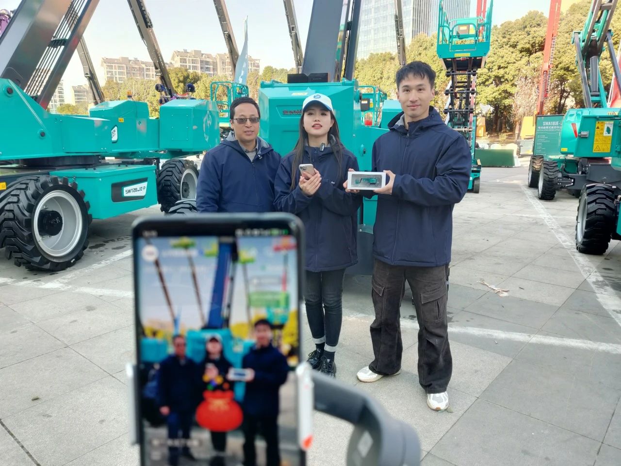 登“高”向“新”，，，必发智能亮相第九届天下高空作业平台租赁大会