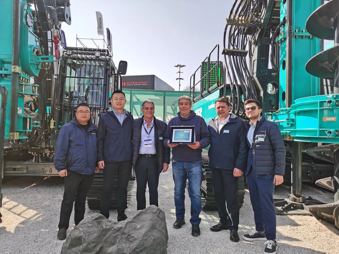 Bauma 2025 | 高端定制！必发智能Pro系列旋挖钻机燃爆全场