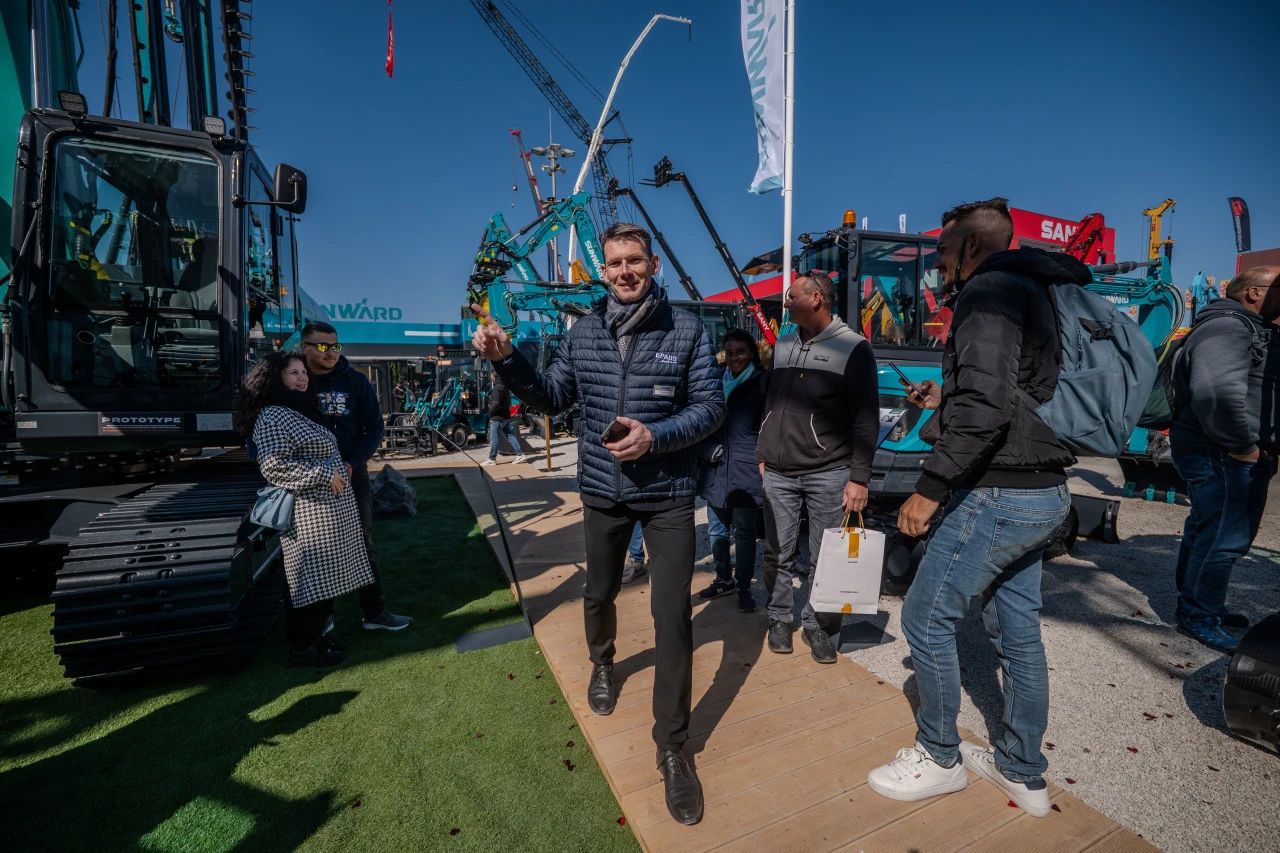 必发智能董事长付向东：以绿色智造与全球战略解锁中国工程机械的进阶密码