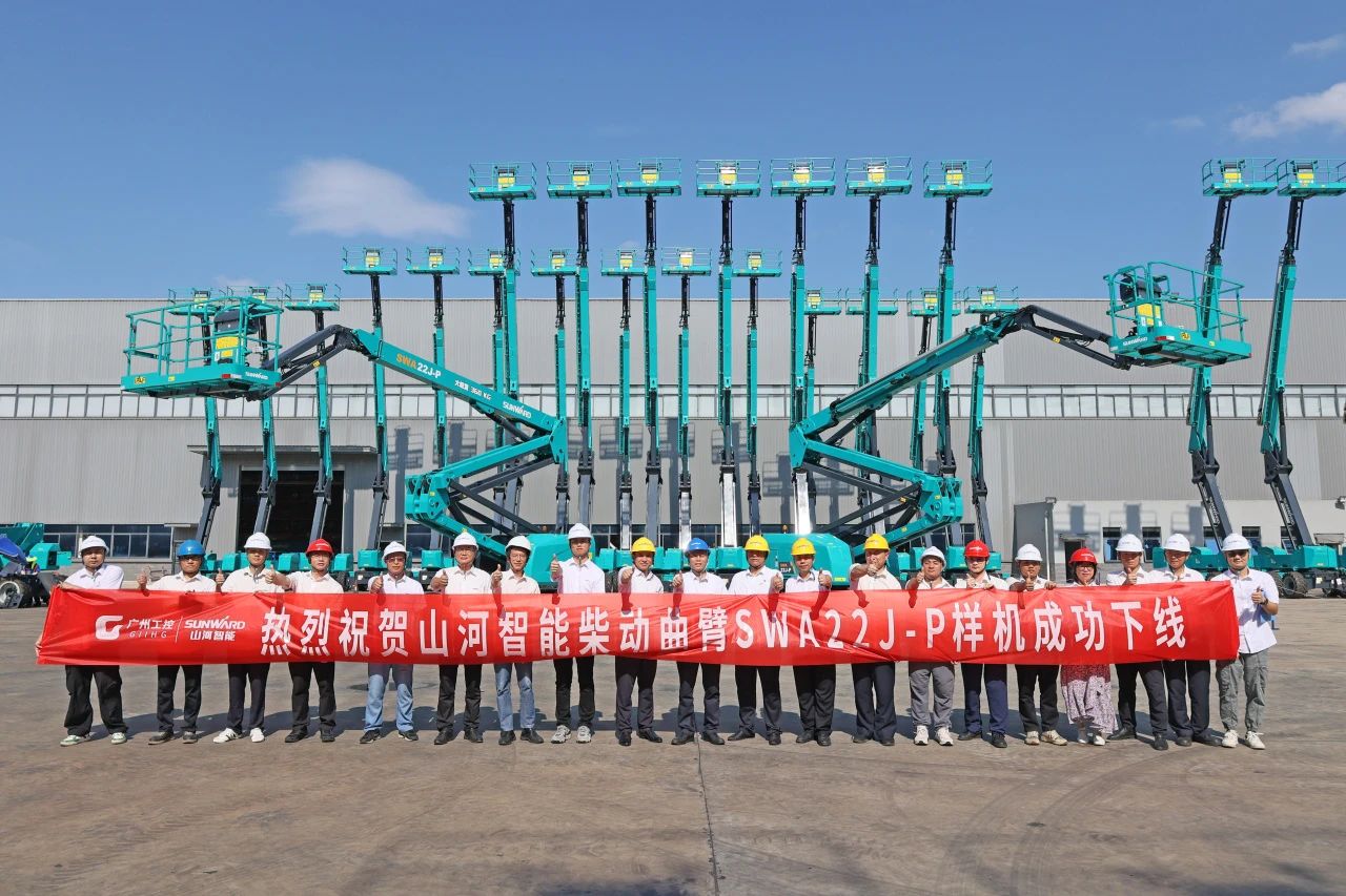 手艺新标杆！必发智能SWA22J-P柴动曲臂式高空作业平台下线！
