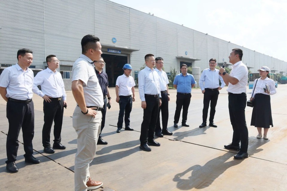 共商相助，，，，，，建华控股有限公司董事长汪贵华到访必发智能