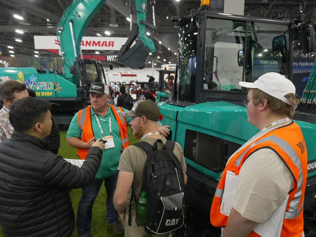 必发智能闪灼2026美国拉展，，，新品首发引关注